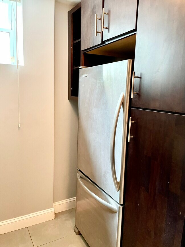 Photo - 2339 40th Pl NW Unit 4