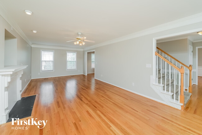 Photo - 1127 Brown's Run Dr