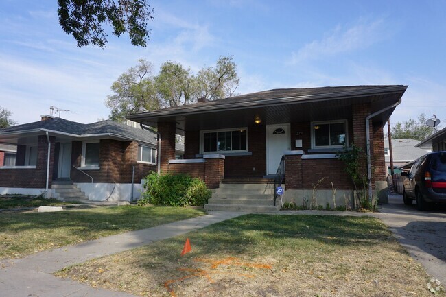 Building Photo - Salt Lake 2 Bedroom 1 Bath Bungalow Rental