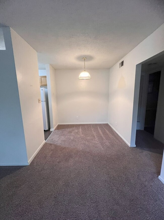 Photo - 1 Bedroom 1 Bath Balcony Apartment Available Unit 1819-A5