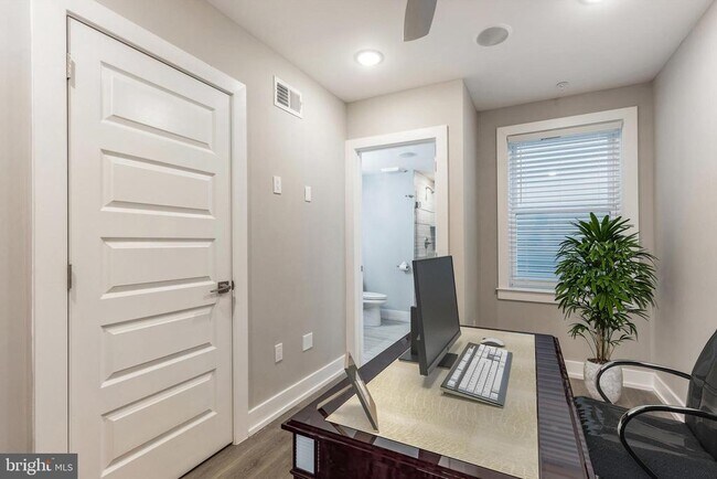 Photo - 1519 N Stillman St Unidad 1