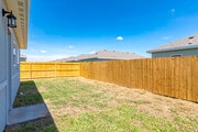3BR, 2BA - 1,200SF