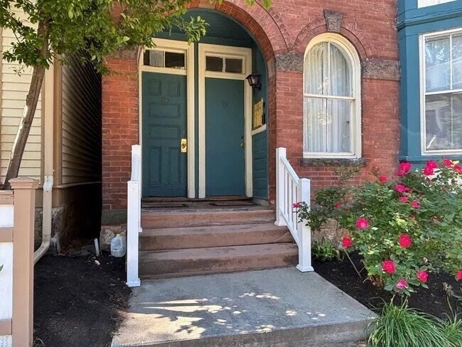 Photo - 91 Walnut St Unit 1