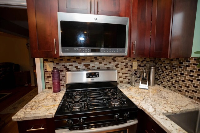 Photo - 9949 Tollgate Ln