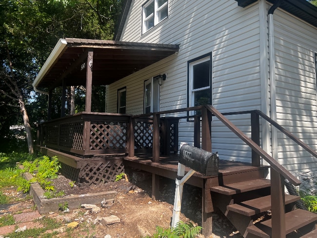 Building Photo - 5510 Pitkin Ave Rental