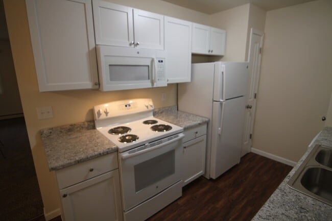 Forest Place Apartments