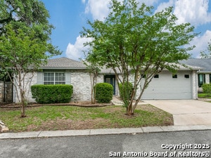 Photo - 101 Saddle Club Cir House