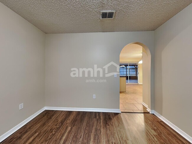 Photo - 1071 Royal Marquis Cir