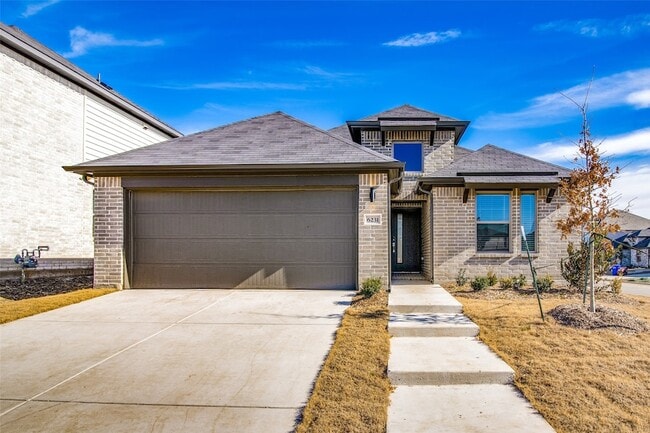 6231 Tawakoni Ln