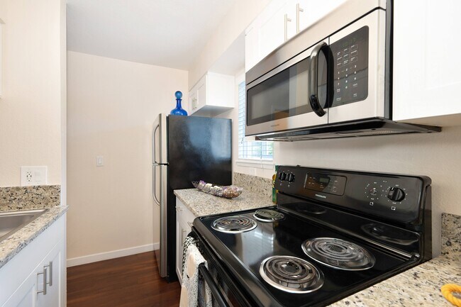 Hidden Oaks Apartments | Citrus Heights, CA | Starting at $1,581