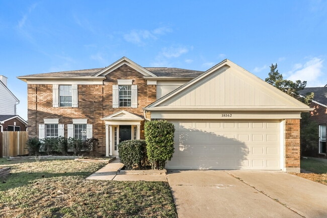 Building Photo - 18162 Holly Green Dr