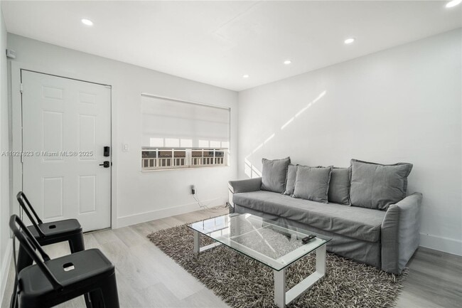 Photo - 4421 NW 9th St Unit 4421