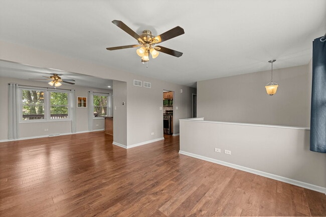 Photo - 15954 Ozark Ave