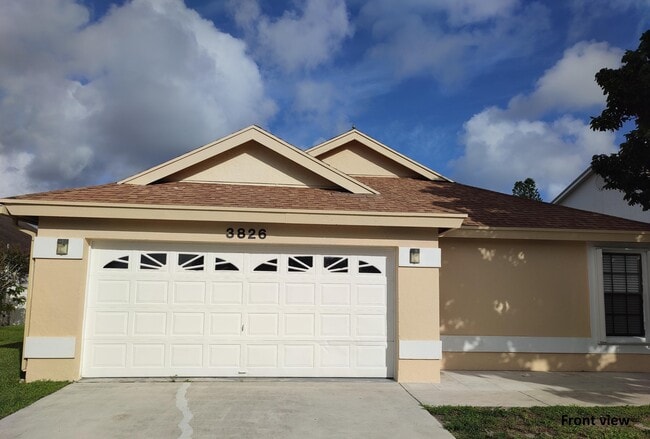 Building Photo - 3826 Circle Lake Dr Rental