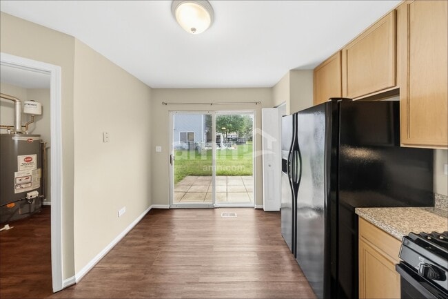 2462 Mayfield Ct