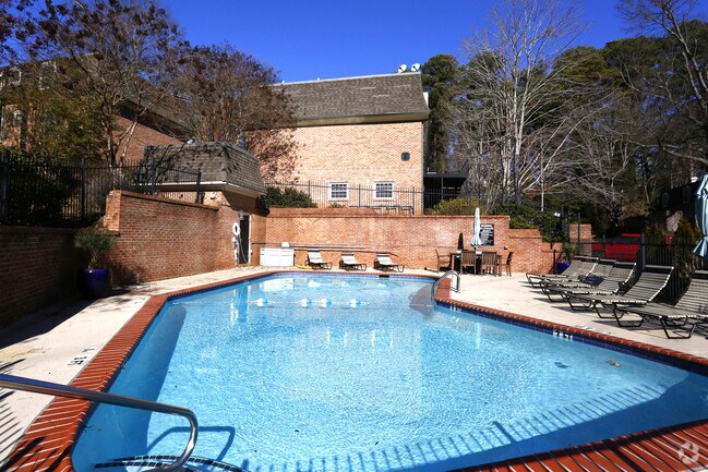 Photo - Lavista Co-op