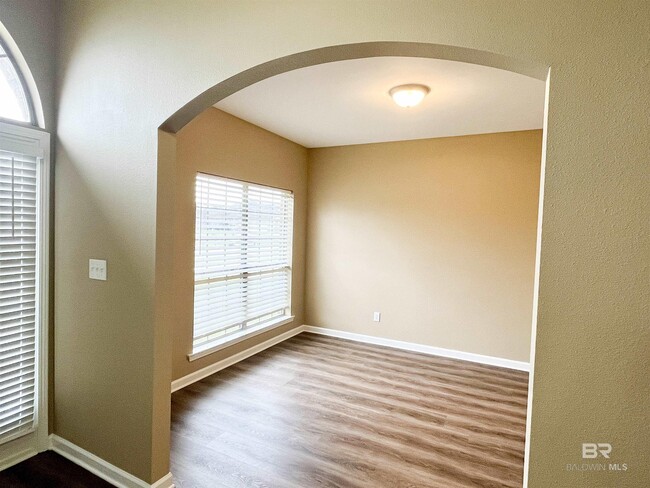 Photo - 24211 Limerick Ln