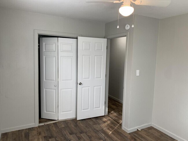 Photo - 804 NE 30th St