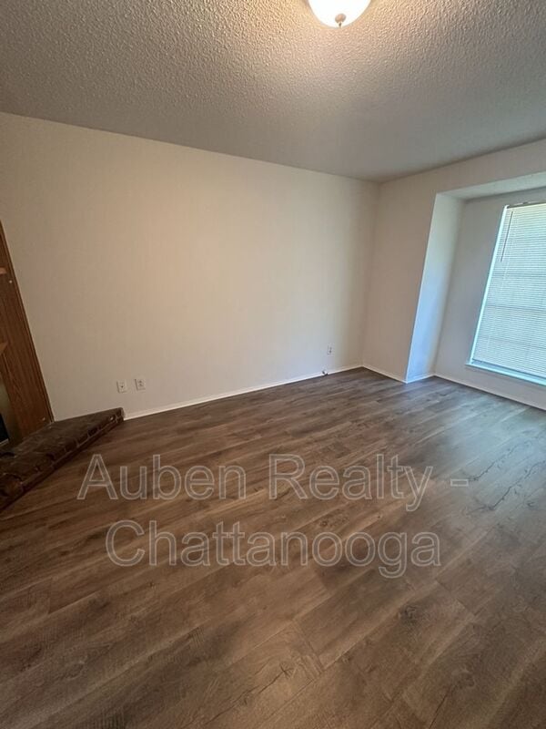 Photo - 505 Mountain Ridge Rd