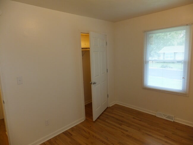 Bedroom - 2323 E Bearfield Subdivision