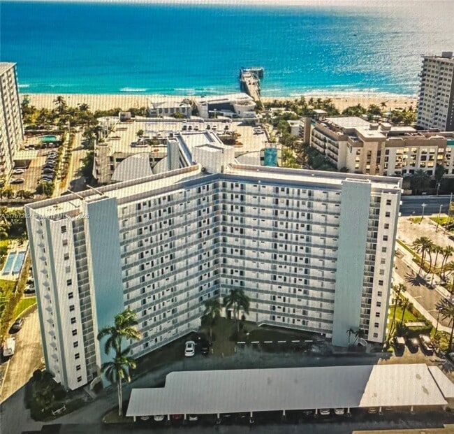 Photo - 201 N Ocean Blvd Unidad 406 Rental