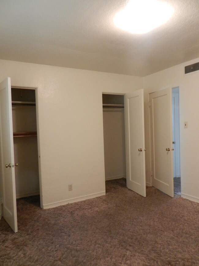 Habitación - 1626 Rood Avenue