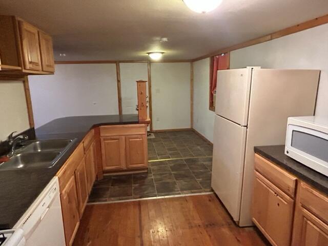 Photo - 200 Forest St