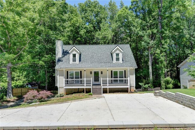 Photo - 1530 Plunketts Rd