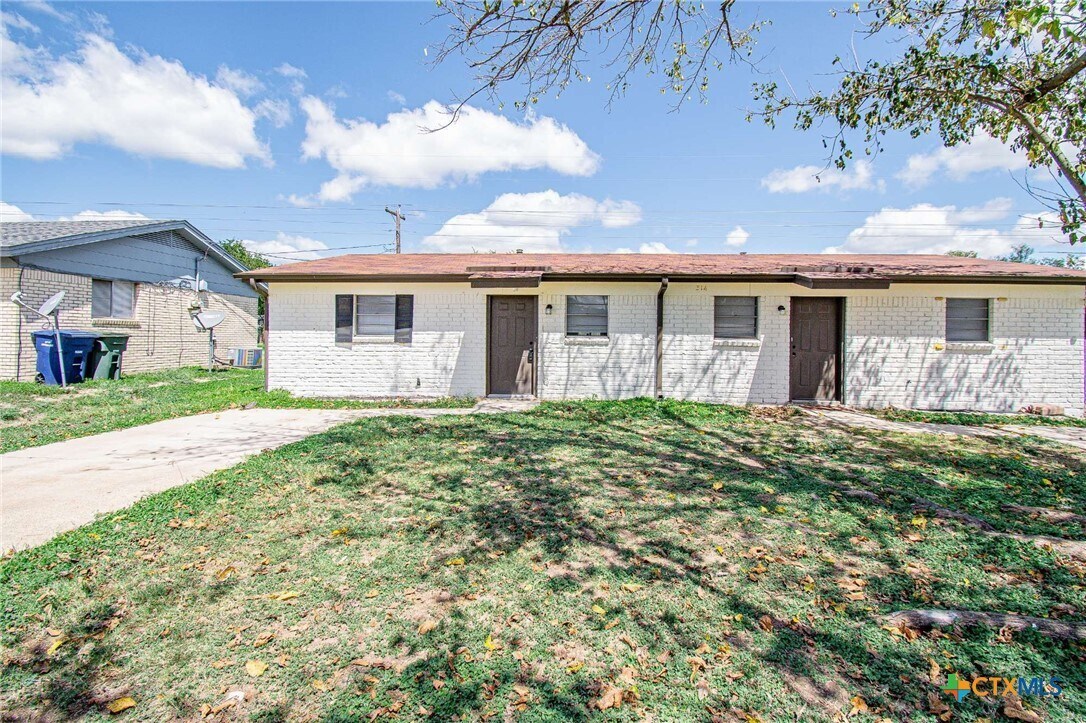 Photo - 314 Sunset Ln