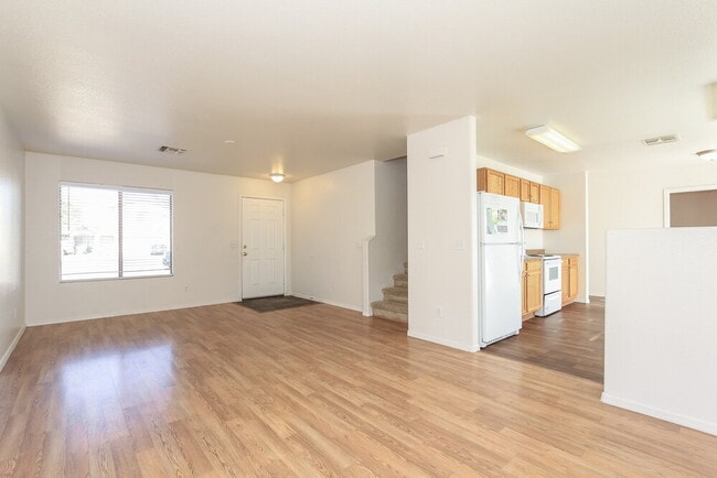 16005 W Morning Glory St