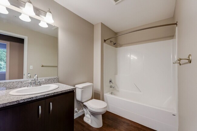 The Ridge - Bathroom