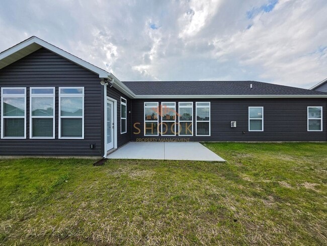 50 Hayloft Dr
