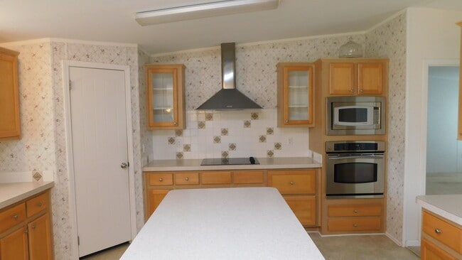 Photo - 11018 SW Thornton Ave