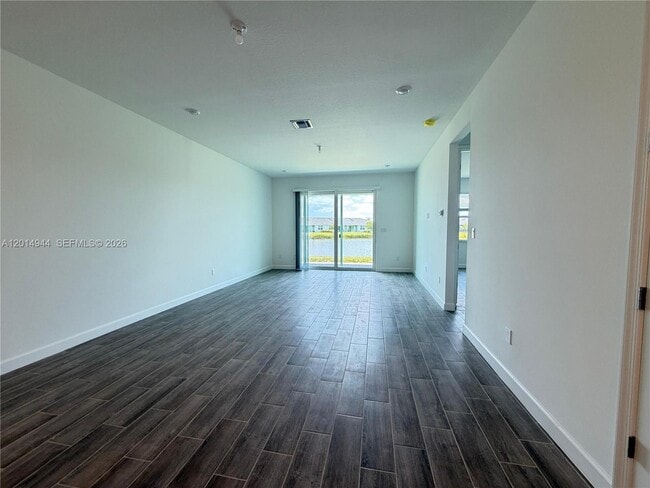 Photo - 3747 Harborside Ave
