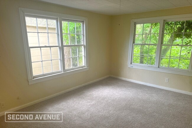 Photo - 44 16th Ave N