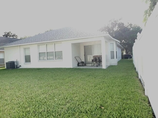 Photo - 727 Straw Lake Dr