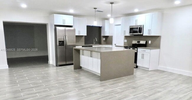Photo - 1030 SW 96th Ave