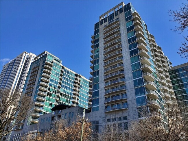 Building Photo - 943 Peachtree St NE Unit 817 Rental