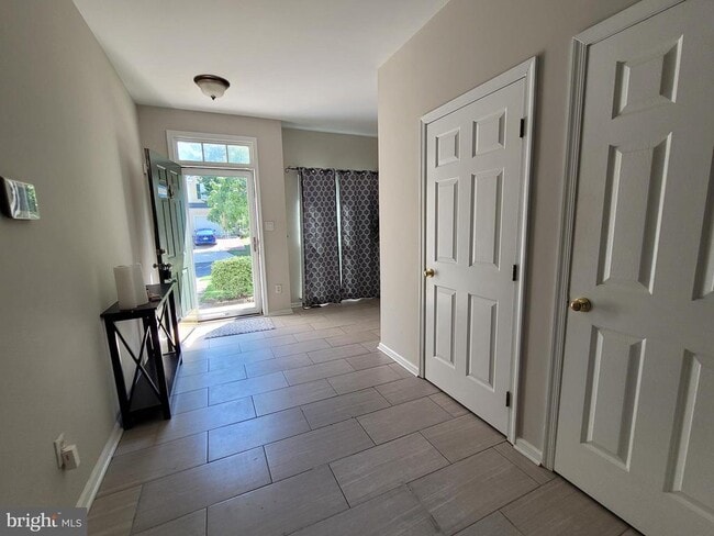 Photo - 10 Bridle Ct