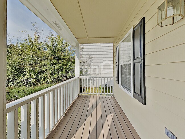 Photo - 32 Alston Ln SW