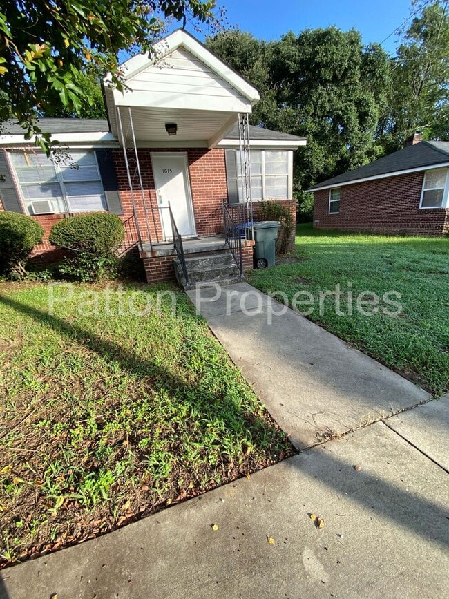 Photo - 1013-1015 Munsen Springs Dr - Inside CoC -... Unidad 1015