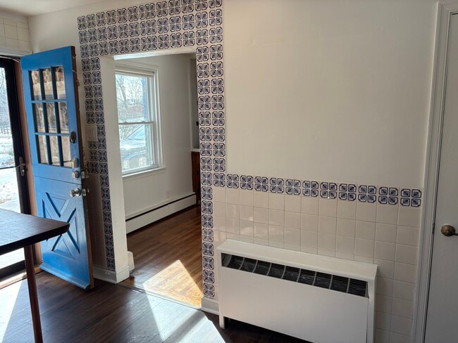 Photo - 77 Winding Ln