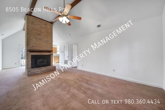 Photo - 8505 Beacon Hills Rd