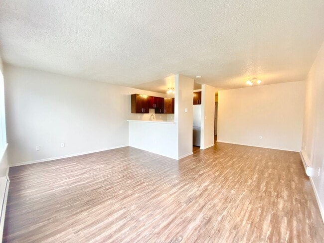 Photo - Kenny Apartments