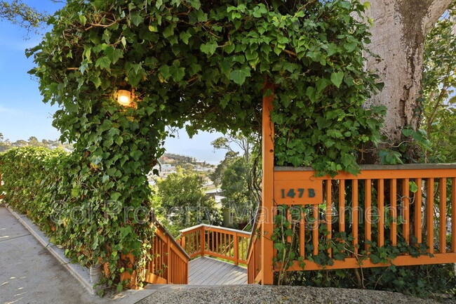 Photo - 147 Seacliff Dr