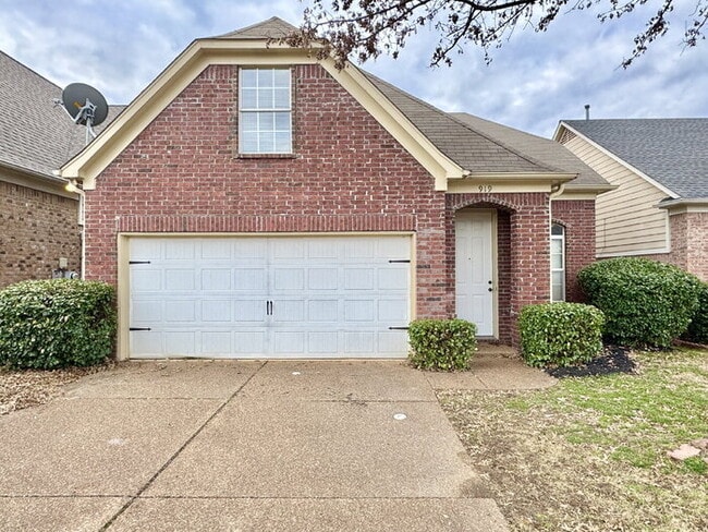 Photo - 919 Stixx Ln