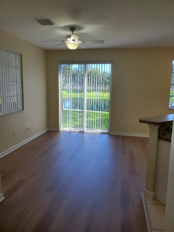 967 Abaco Ln
