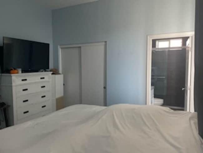 Photo - 1 bedroom unit in Encinitas - 800 sf detached guest house - all utilities included - pets considered