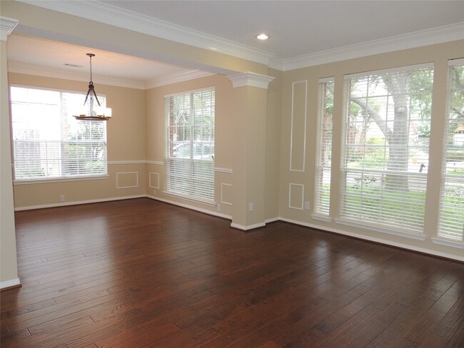 Photo - 1307 Westwick Forest Ln