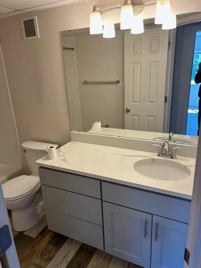 Photo - Carriage House Apartments